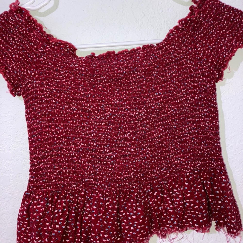 Brandy Melville crop top